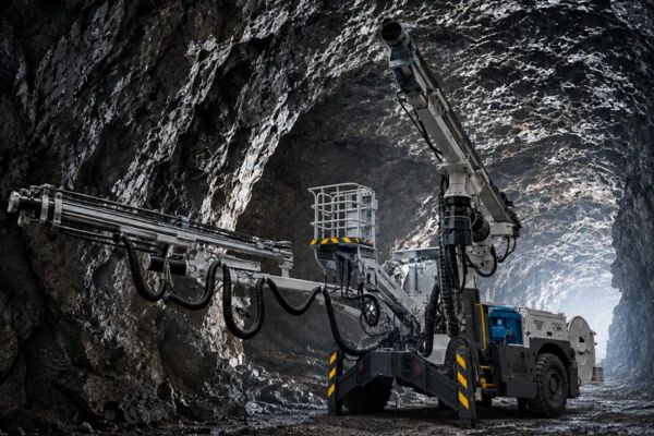 Features of Underground Mining Drilling Rigs Features of Underground Mining Drilling Rigs